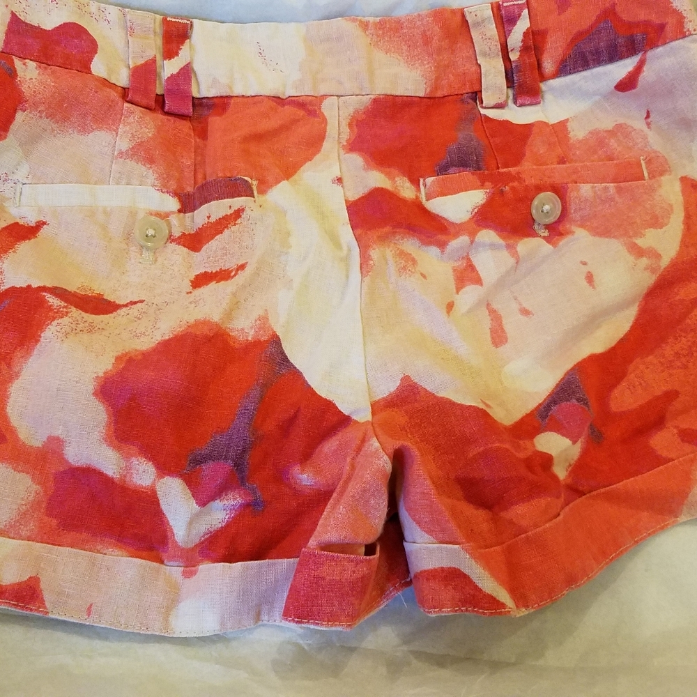 3/$20- LOFT floral shorts- size 2 - Picture 3 of 8
